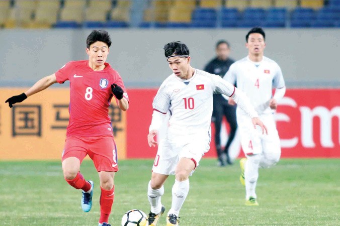 Công Phượng (10) được kỳ vọng sẽ giúp U23 Việt Nam đánh bại U23 Australia. Ảnh: Tuân Phạm.