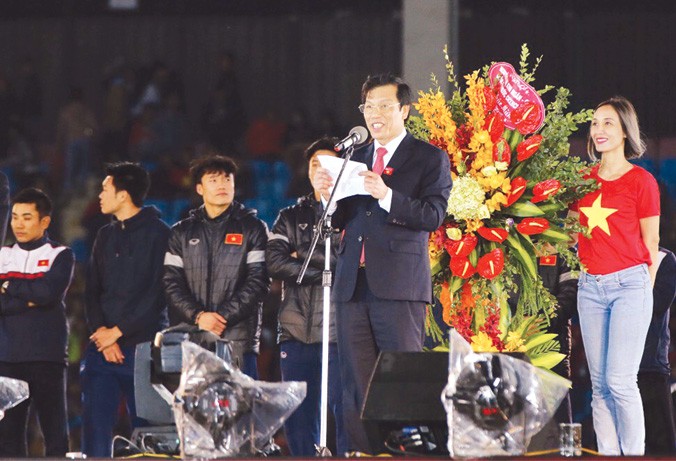 Bộ trưởng VHTTDL Nguyễn Ngọc Thiện phát biểu tại lễ Vinh danh U23 Việt Nam ngày 28/1 tại SVĐ Mỹ Đình, Hà Nội. Ảnh: Như Ý.