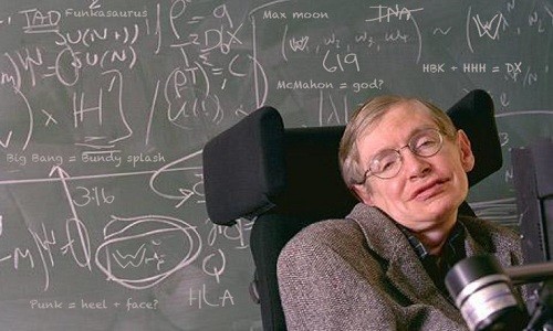 'Dẫu Stephen Hawking không tin Chúa, tôi vẫn gọi ông là Thánh Hawking'
