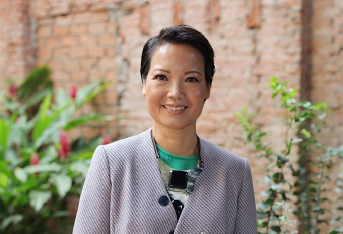 Bà Hương Nguyễn.