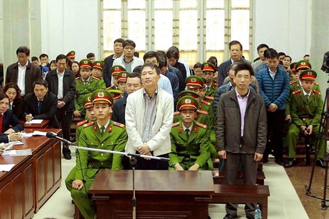 Các bị cáo tại Tòa án Hà Nội ngày 22/1/2018.