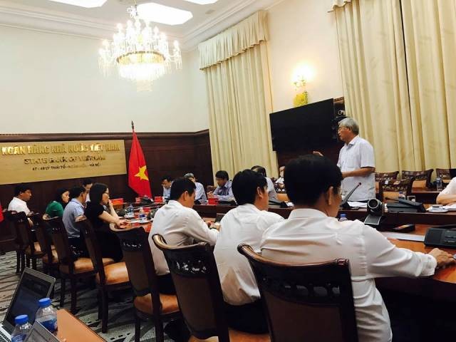 Ông Võ Quan Huy tại buổi làm việc với Ngân hàng Nhà nước và các NHTM ngày 9/5.