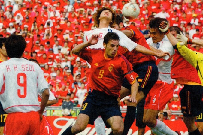 Tây Ban Nha thường nếm trái đắng trước các đội chủ nhà.