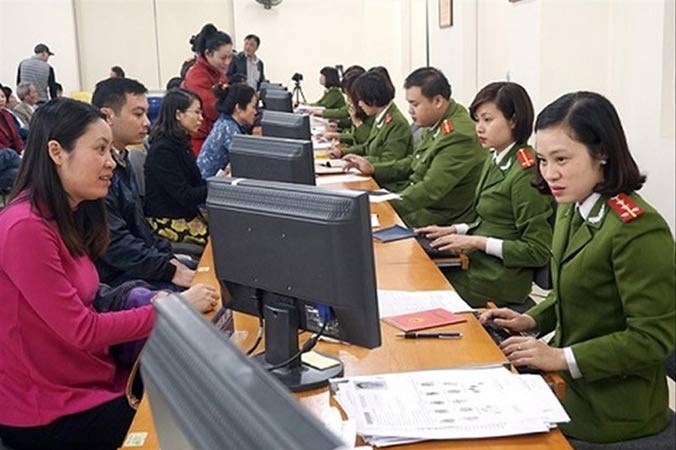 Lãnh đạo thành phố Hà Nội khẳng định không lộ thông tin cá nhân trước việc chia sẻ dữ liệu dân cư. Ảnh: TH