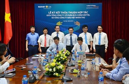 TCT Bảo Việt nhân thọ ký thoả thuận hợp tác với Bưu chính Viettel