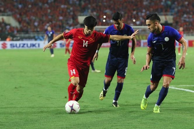 Những bàn thắng của Công Phượng, Quang Hải trên sân Mỹ Đình đã đưa đội tuyển Việt Nam lần đầu tiên vào chung kết AFF Cup sau 10 năm. Ảnh: Như Ý