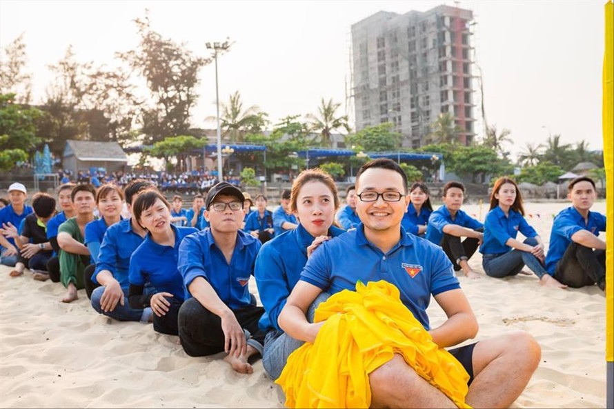 “Cây sáng kiến” Minh Châu luôn hào hứng tham gia các hoạt động team building với công ty. Ảnh: NVCC