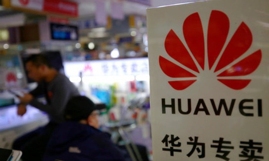 Mỹ leo thang cuộc chiến chống Huawei