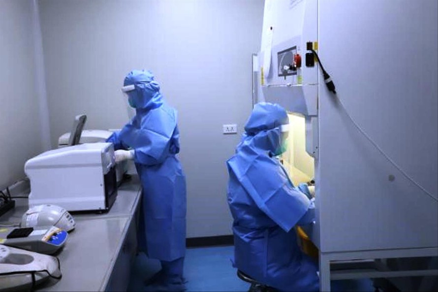 Hệ thống máy xét nghiệm SARS-CoV-2 tại CDC Bắc Ninh