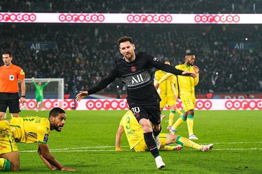Messi nói gì khi giải cơn khát bàn thắng tại Ligue 1?