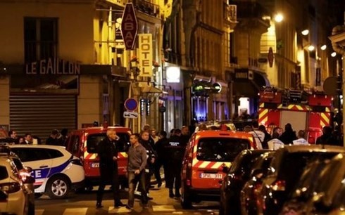 THẾ GIỚI 24H: Tấn công bằng dao ở Paris khiến 5 người thương vong