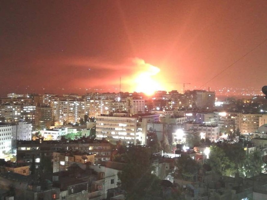 THẾ GIỚI 24H: Syria bị không kích, nhiều tiếng nổ lớn