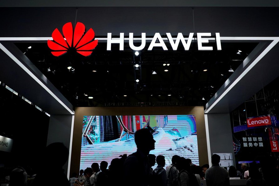 Gã khổng lồ viễn thông Trung Quốc Huawei vừa chịu tổn thất lớn