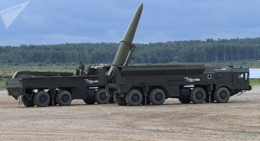 Dàn tên lửa Iskander-M của Quân đội Nga, hiện đang gây tranh cãi khi Mỹ cáo buộc Nga vi phạm INF, qua đó tuyên bố rút khỏi Hiệp ước này
