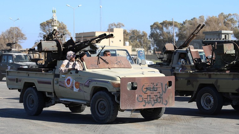Xe quân sự của lực lượng quân sự tại Misrata, đồng minh của chính phủ Lybia tại thủ đô Tripoli