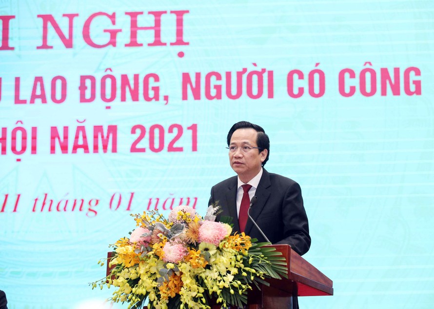 Bộ trưởng Đào Ngọc Dung cho biết, năm 2020, do ảnh hưởng của COVID-19 tỷ lệ lao động thất nghiệp cao nhất 10 năm qua 