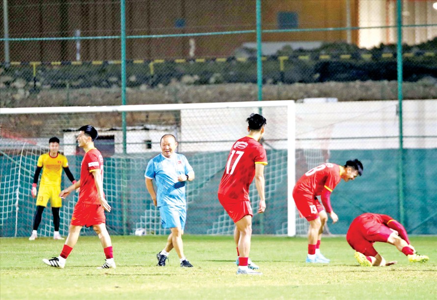 Đội tuyển Việt Nam đang lấy lại sự lạc quan sau thất bại trước Trung Quốc. Ảnh: Anh Đoàn