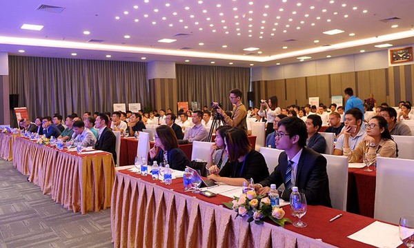 Ngày 27/11, tại Đà Nẵng, 10 startup xuất sắc nhất bước tiếp vào vòng chung kết Cuộc thi Startup Funding Camp 2018 "Jumping to 4.0 - Tự động hoá và Dữ liệu thông minh". Tham dự chương trình có các startup, các nhà đầu tư, chuyên gia tư vấn. Cùng đông đảo t