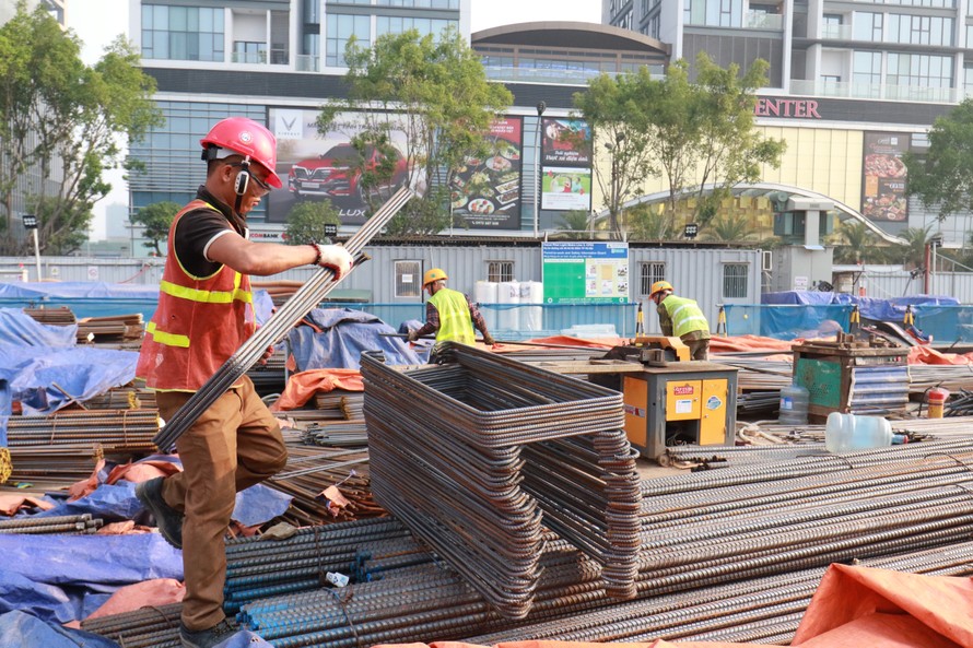 Lao động ngành xây dựng phải đối mặt với nhiều nguy cơ tai nạn
