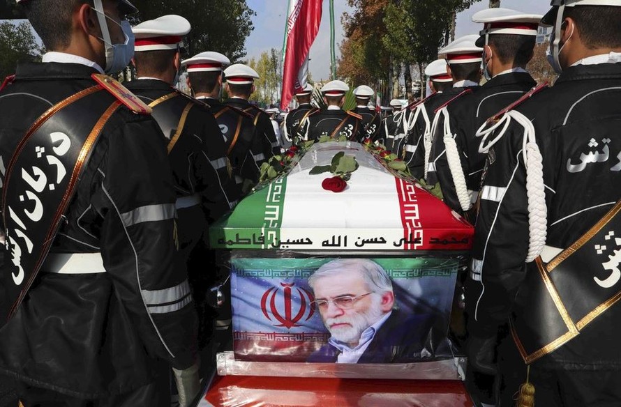 Đám tang ông Fakhrizadeh diễn ra hôm qua. Ảnh: Bộ Quốc phòng Iran/AP 