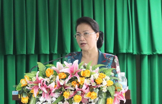 Chủ tịch Quốc hội Nguyễn Thị Kim Ngân trả lời cử tri TP Cần Thơ