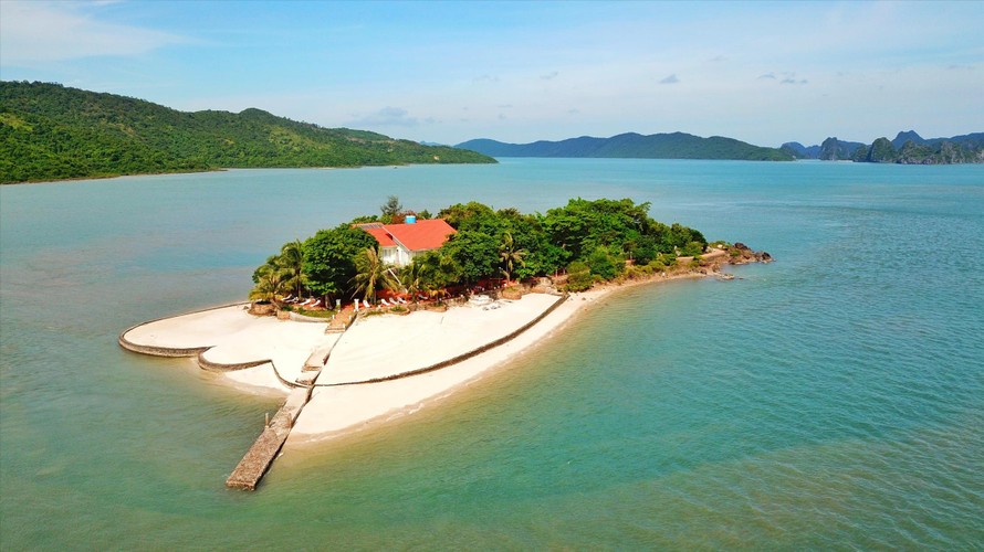 Vụ các đại gia chiếm đảo trên vịnh Bái Tử Long đang “chìm xuồng” trước lời hứa xử lý nghiêm, không có vùng cấm của UBND tỉnh Quảng Ninh  