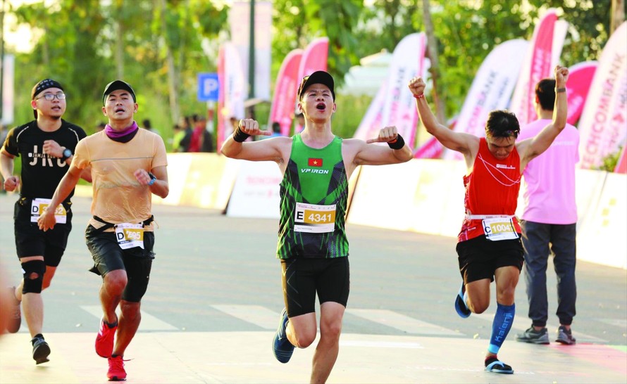 Anh Bùi Xuân Nam hào hứng trong lần đầu dự Tiền Phong Marathon