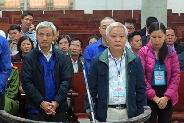 Cựu Chủ tịch GPBank - Tạ Bá Long tại phiên tòa xét xử một vụ án khác