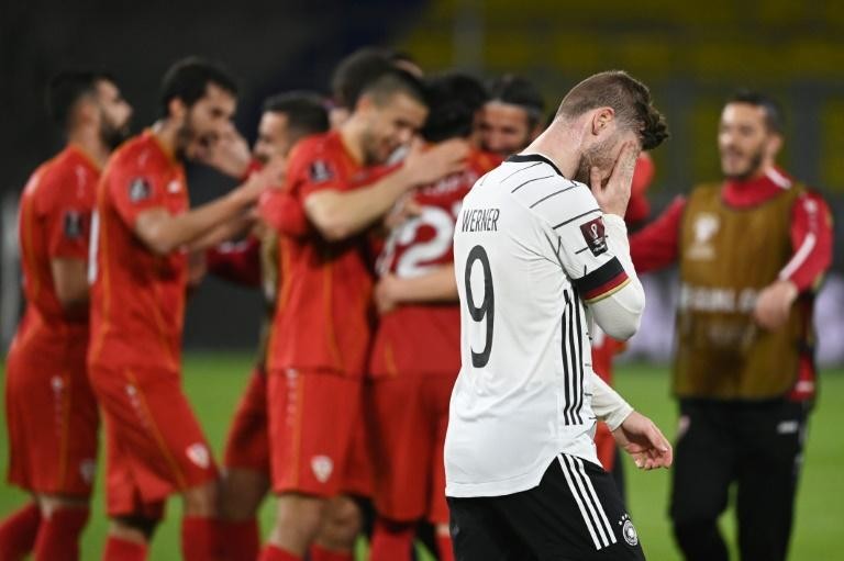 Gục ngã trước đối thủ tí hon, Đức thua trận đầu tiên sau 20 năm ở vòng loại World Cup