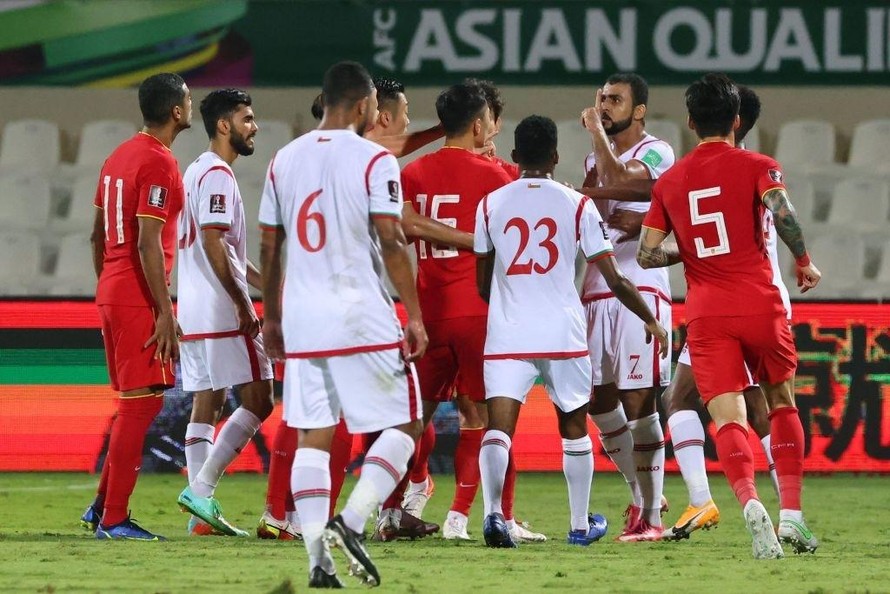 Hòa Oman, tuyển Trung Quốc ngày càng xa World Cup 2022