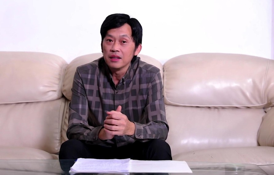 Hoài Linh đăng video trần tình vụ việc giữ tiền quyên góp từ thiện của khán giả suốt 6 tháng.