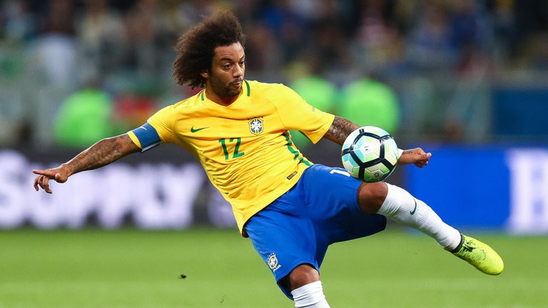 Marcelo sẽ đeo băng đội trưởng Brazil trước Thụy Sĩ.