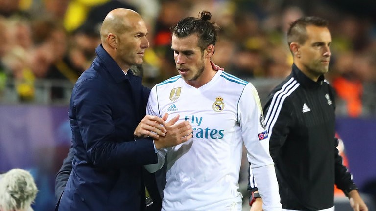 HLV Zinedine Zidane rời Real Madrid vì Gareth Bale