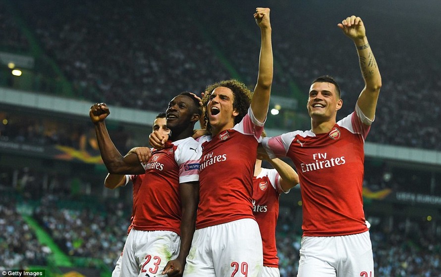 Arsenal thắng 11 trận liên tiếp, HLV Emery nói gì?