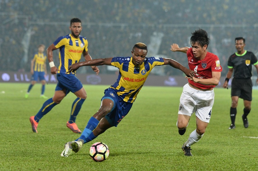 Mohamadou Sumareh là cầu thủ nhập tịch đầu tiên của Malaysia trong các lần tham dự AFF Cup