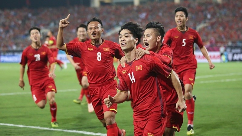 Công Phượng ăn mừng bàn thắng vào lưới Malaysia