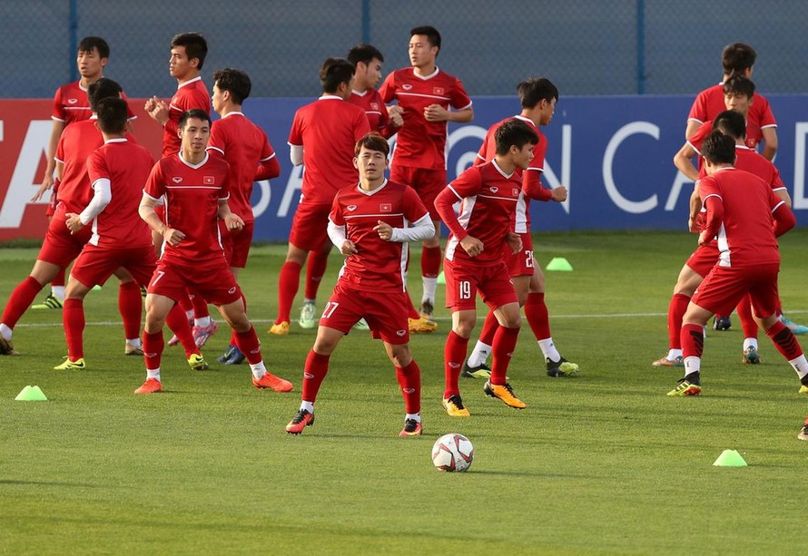 Quang Hải (số 19) đang gây ấn tượng mạnh ở Asian Cup 2019