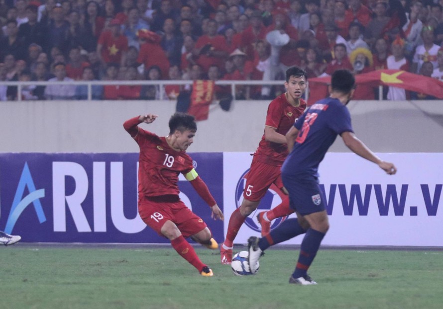 U23 Việt Nam trong trận đấu với Thái Lan. Ảnh: Như Ý