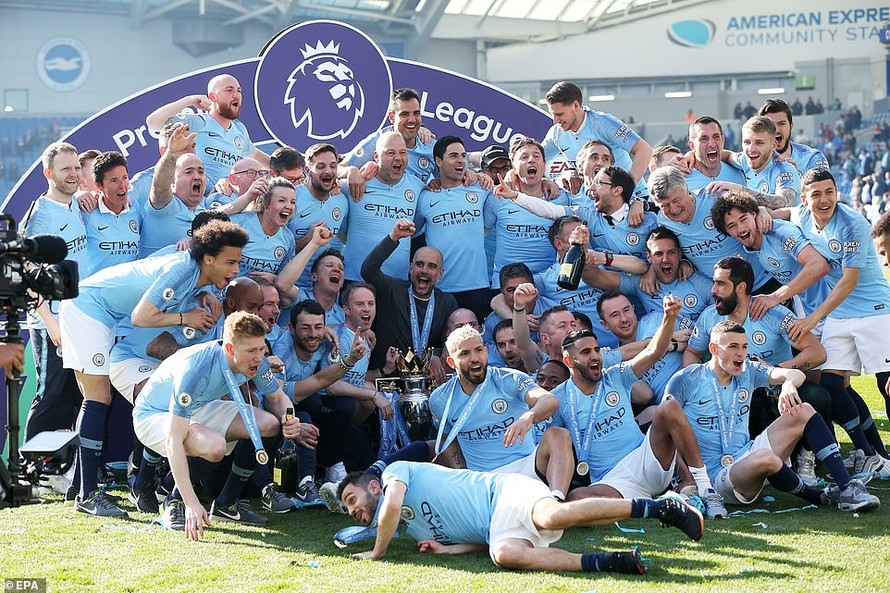 Man City vừa đăng quang Premier League 2018-19