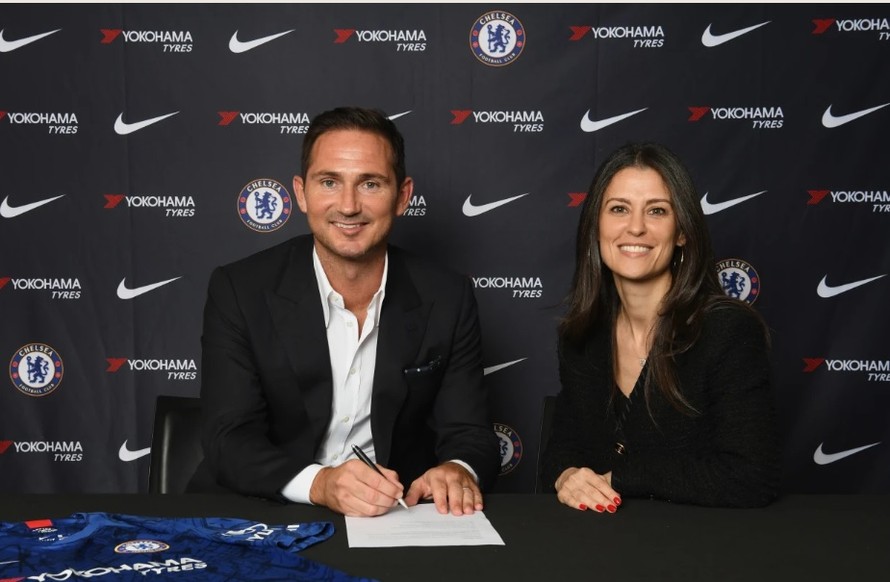 Frank Lampard trở thành HLV mới của Chelsea.