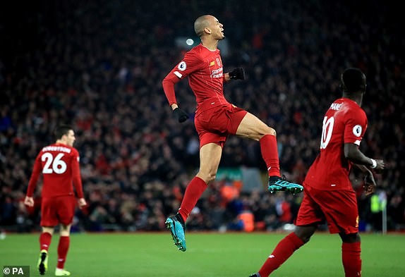 Liverpool hạ gục Man City ở 'chung kết' lượt đi Ngoại hạng Anh