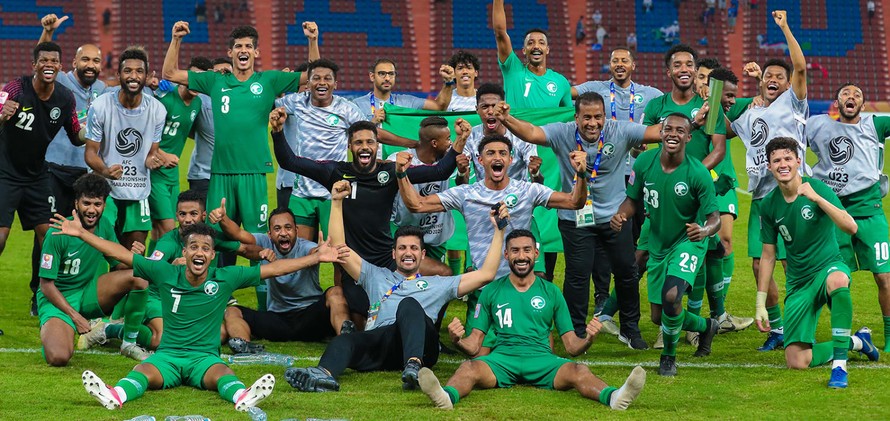 U23 Saudi Arabia ăn mừng sau chiến thắng ở bán kết. Ảnh: AFC.