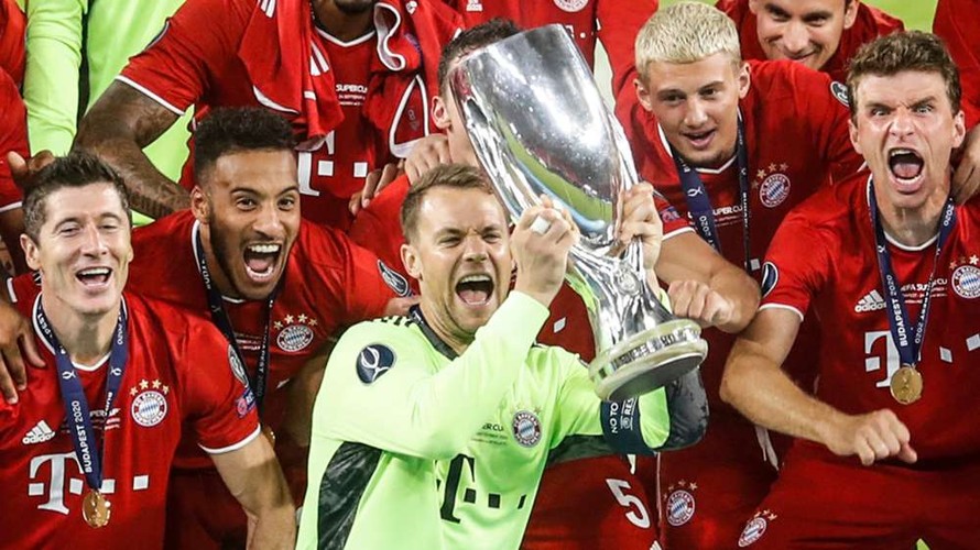  Manuel Neuer góp phần quan trọng giúp Bayern giành cúp.