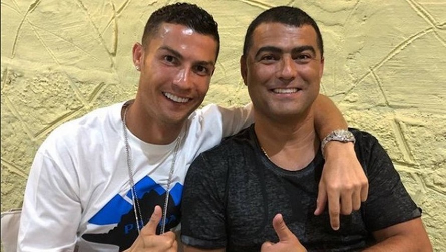 Anh trai của Ronaldo bị cáo buộc lừa đảo