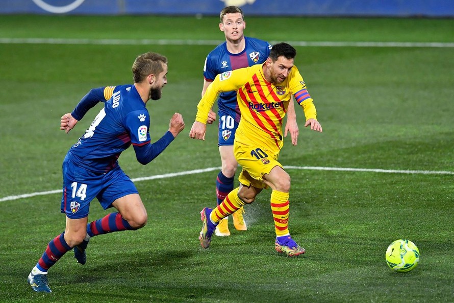 Messi vẫn là đầu tàu đưa Barca đến chiến thắng