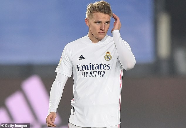 Martin Odegaard một lần nữa rời Real Madrid để phát triển bản thân.