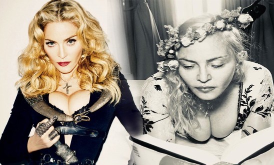 Nữ hoàng nhạc Pop Madonna khoe khe ngực đầy ở tuổi 60