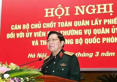 Đại tướng Ngô Xuân Lịch phát biểu tại hội nghị. 