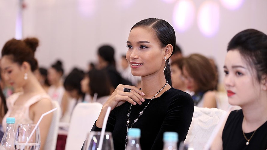 Người đẹp Ê đê H’ăng Niê tiếc nuối vì lỡ hẹn với Hoa hậu Việt Nam