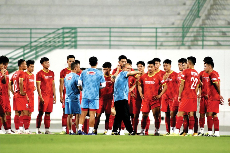 Đội tuyển Việt Nam tích cực chuẩn bị cho Vòng loại thứ 2 World Cup 2022 ảnh: Hữu Phạm-từ UAE